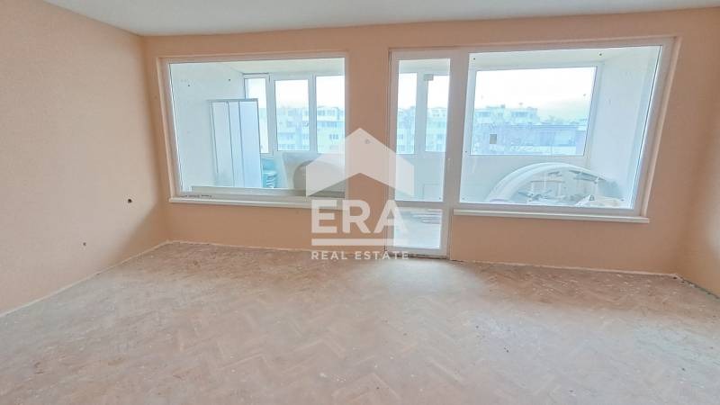 Продава МНОГОСТАЕН, гр. Варна, Бриз, снимка 1 - Aпартаменти - 47979506