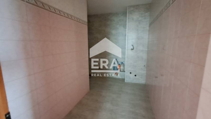 Продава МНОГОСТАЕН, гр. Варна, Бриз, снимка 4 - Aпартаменти - 47979506