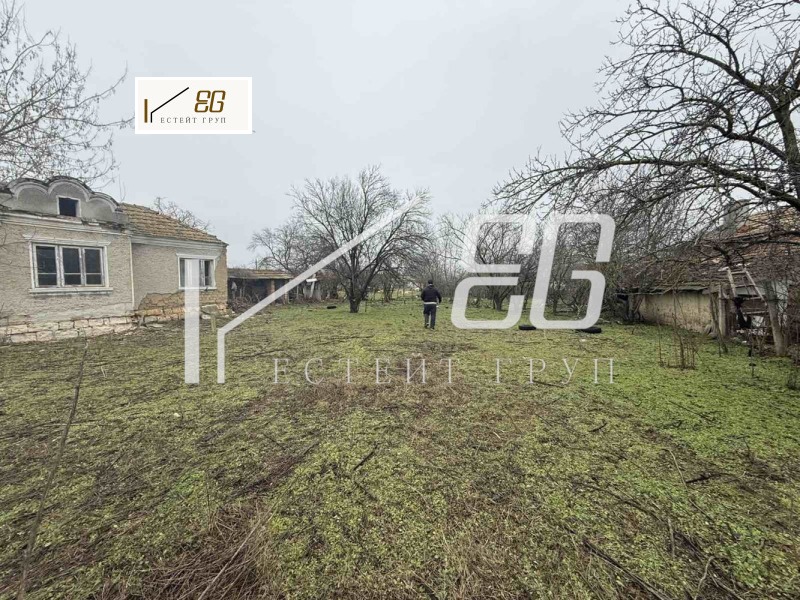 Продава КЪЩА, с. Тръстиково, област Варна, снимка 4 - Къщи - 53228143