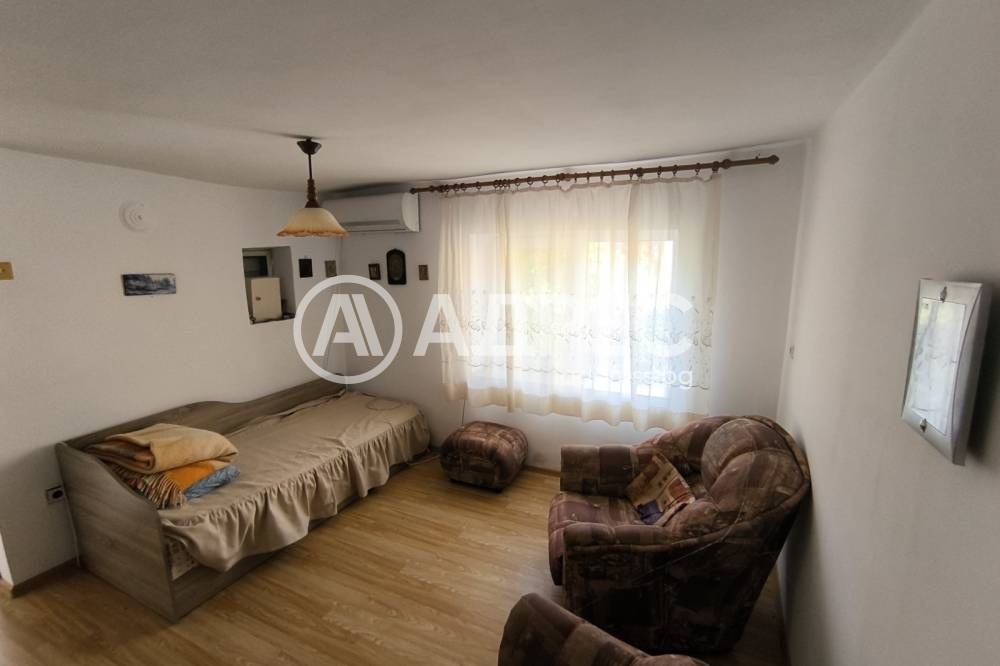 Продава КЪЩА, с. Дряновец, област Разград, снимка 3 - Къщи - 55591439