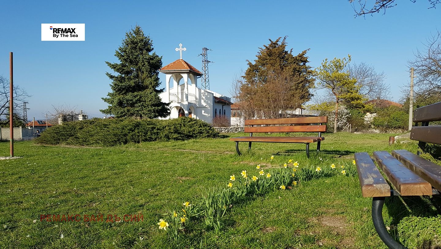 Продава ПАРЦЕЛ, с. Яребична, област Варна, снимка 5 - Парцели - 53736813