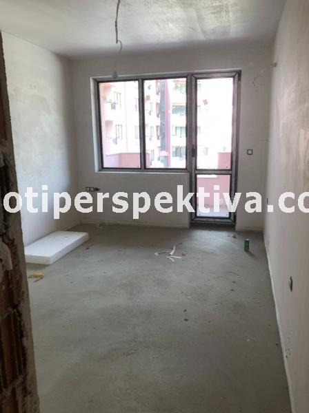 Te koop  1 slaapkamer Plovdiv , Kjutsjuk Parizj , 64 m² | 48009861