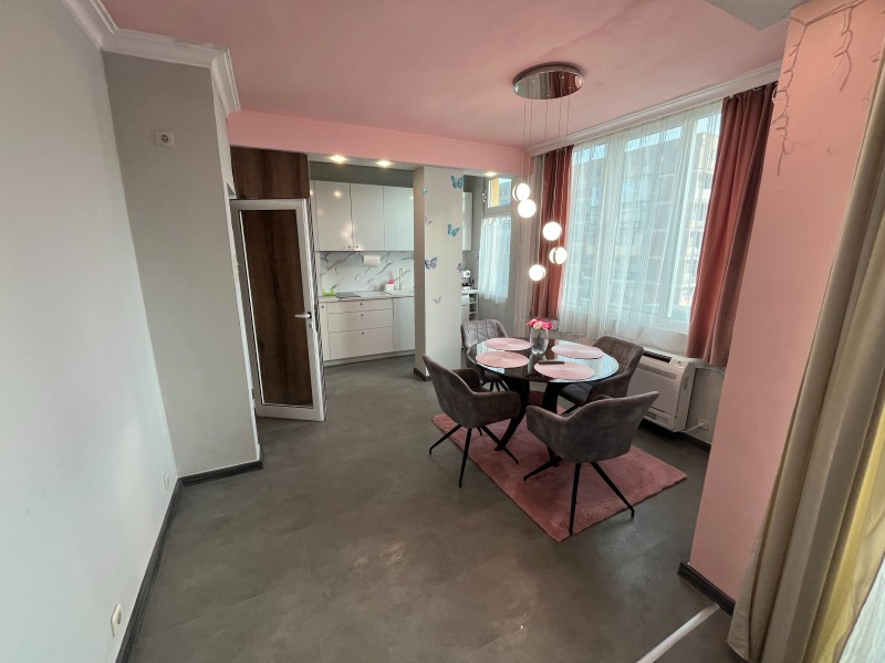 Продава 3-СТАЕН, гр. Казанлък, област Стара Загора, снимка 3 - Апартаменти - 52454701