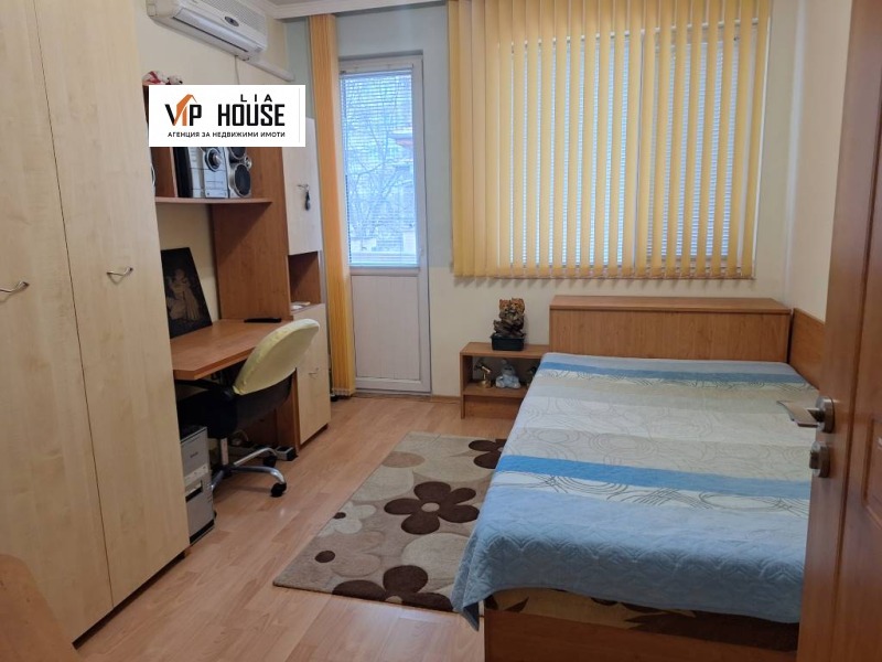 Продава 3-СТАЕН, гр. Пазарджик, Център, снимка 3 - Апартаменти - 53508905