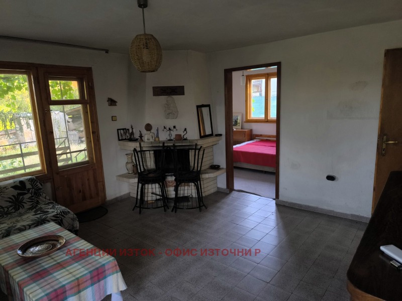 Til salg  Hus region Sofia , Chernyovo , 125 kvm | 21556308