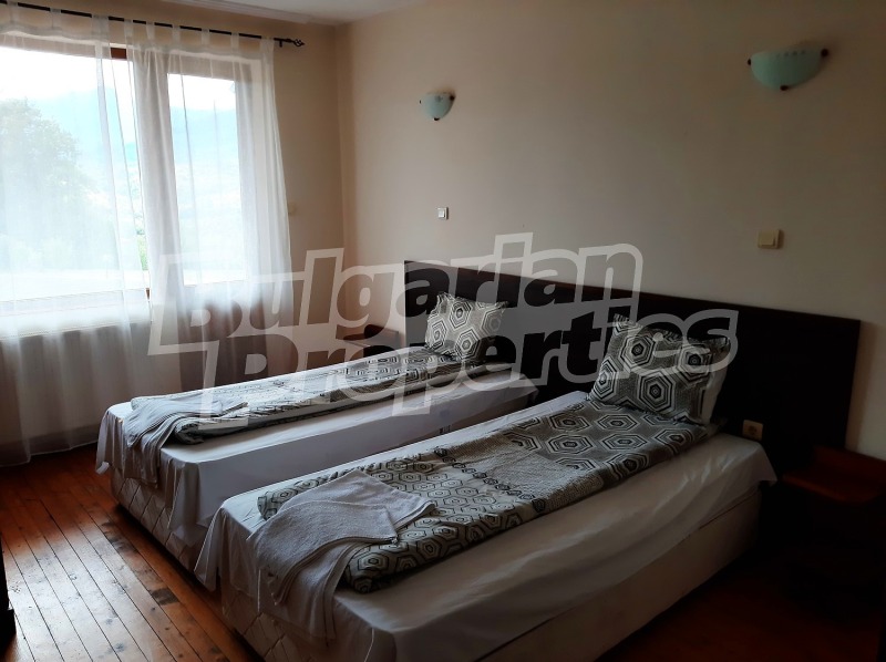 Продава ХОТЕЛ, с. Кръвеник, област Габрово, снимка 12 - Хотели - 52689002