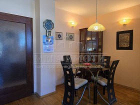 2 quartos Lazur, Burgas 1