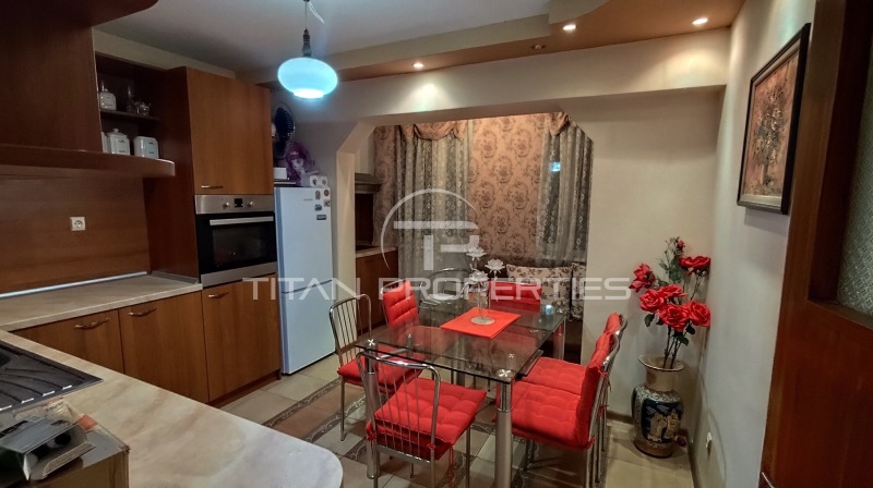 Продава 2-СТАЕН, гр. Бургас, Славейков, снимка 1 - Aпартаменти - 48906979