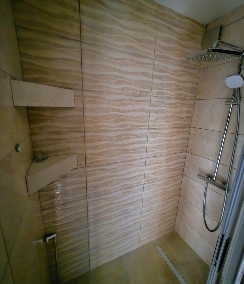 Na prodej  2 ložnice Sofia , Malinova dolina , 132 m2 | 22595714 - obraz [11]