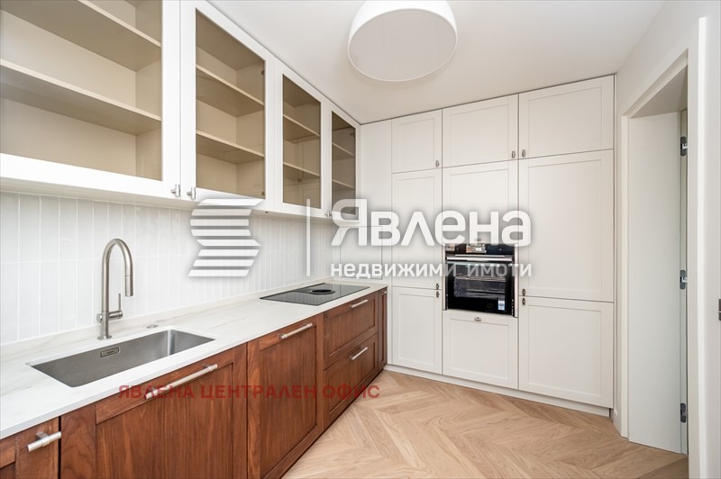 Продава 4-СТАЕН, гр. София, Изгрев, снимка 15 - Апартаменти - 53252861