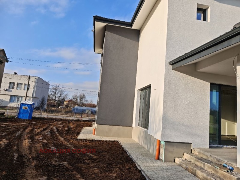 Продава КЪЩА, с. Нови хан, област София област, снимка 3 - Къщи - 52325545