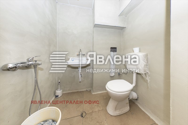 Продава МАГАЗИН, гр. София, Център, снимка 13 - Магазини - 53425557