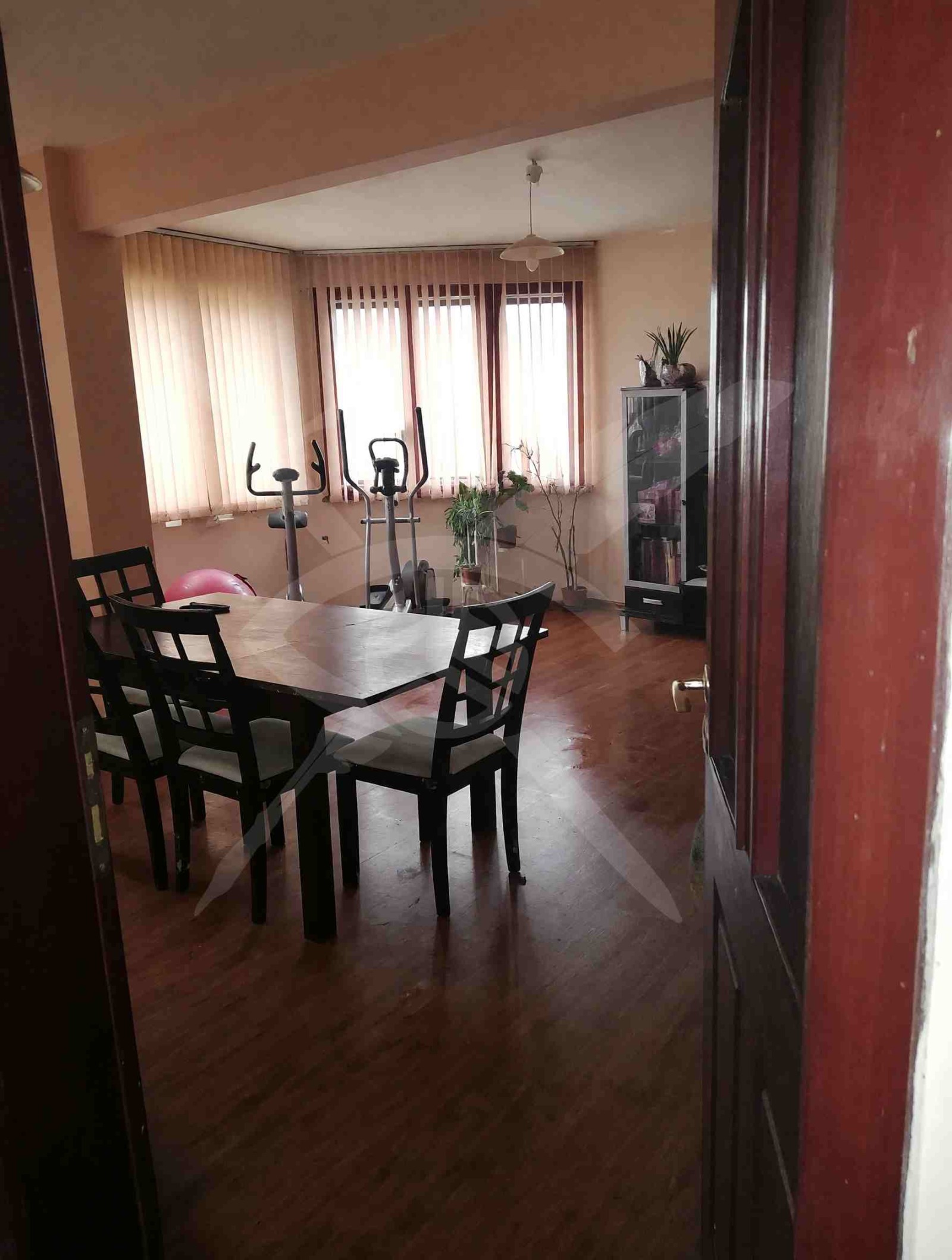 Продава МНОГОСТАЕН, гр. Бургас, Братя Миладинови, снимка 2 - Апартаменти - 54756733
