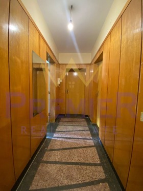 3 кімнатна Център, Варна 3