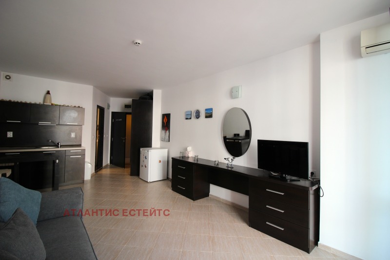 De vânzare  Studio Burgas , Sarafovo , 43 mp | 12004865 - imagine [2]