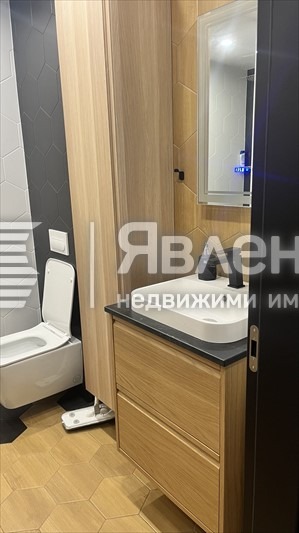 En venta  1 dormitorio Varna , k.k. Sv.Sv. Konstantin i Elena , 68 metros cuadrados | 84905450 - imagen [5]