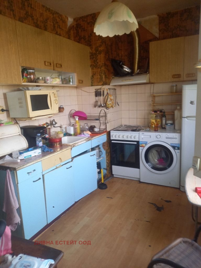 Til salgs  1 soverom Sofia , Mladost 2 , 65 kvm | 55901398 - bilde [2]