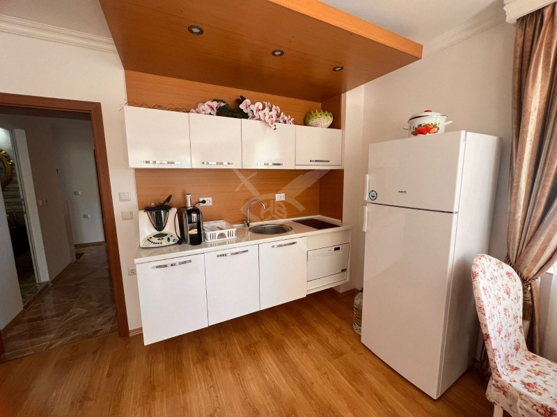 Zu verkaufen  2 Schlafzimmer region Burgas , k.k. Slantschew brjag , 100 qm | 98594873 - Bild [8]