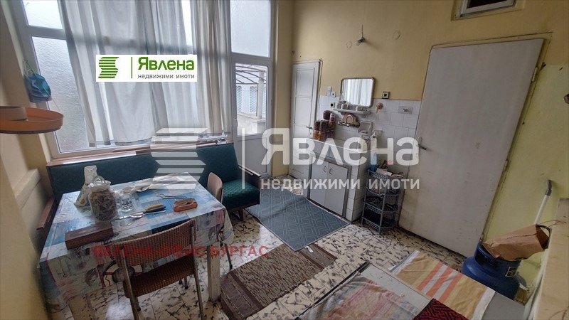 Na sprzedaż  Piętro domu region Burgas , Pomorie , 265 mkw | 56692702 - obraz [10]