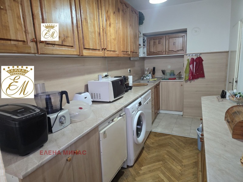 Продава 4-СТАЕН, гр. Шумен, Куршун чешма, снимка 4 - Апартаменти - 52490419