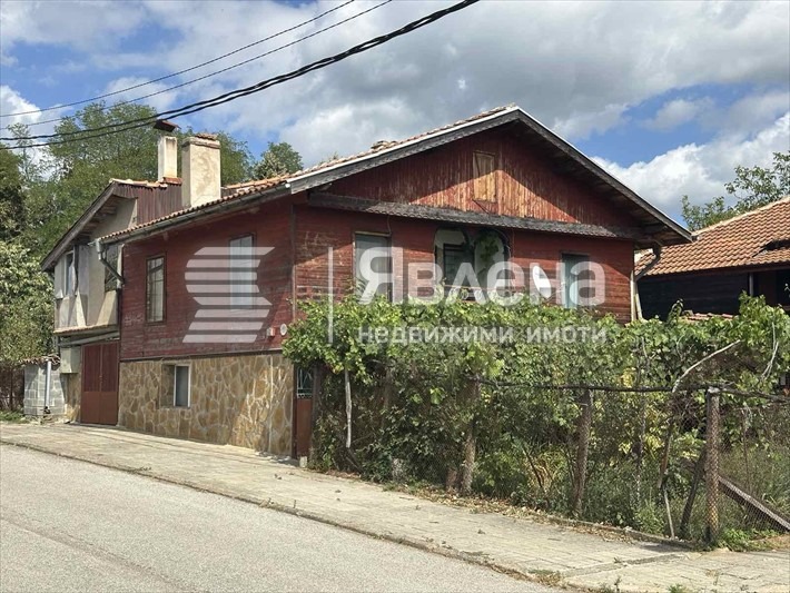 Продава КЪЩА, с. Българи, област Бургас