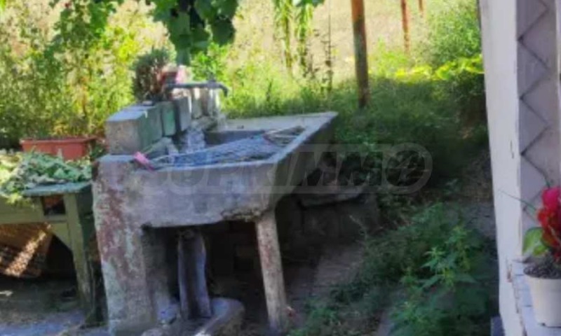 Продава КЪЩА, гр. Левски, област Плевен, снимка 4 - Къщи - 53431842