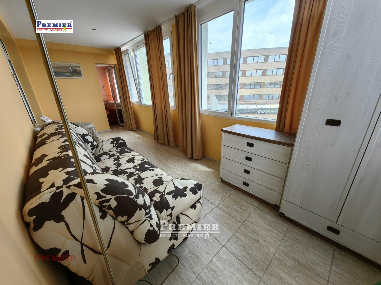 Продава МНОГОСТАЕН, гр. Поморие, област Бургас, снимка 7 - Апартаменти - 54539559