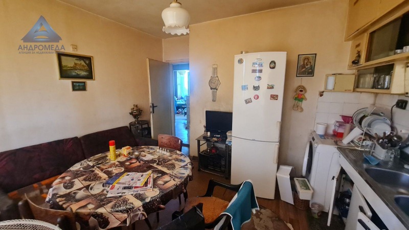 Продается  1 спальня Плевен , Сторгозия , 70 кв.м | 87790148