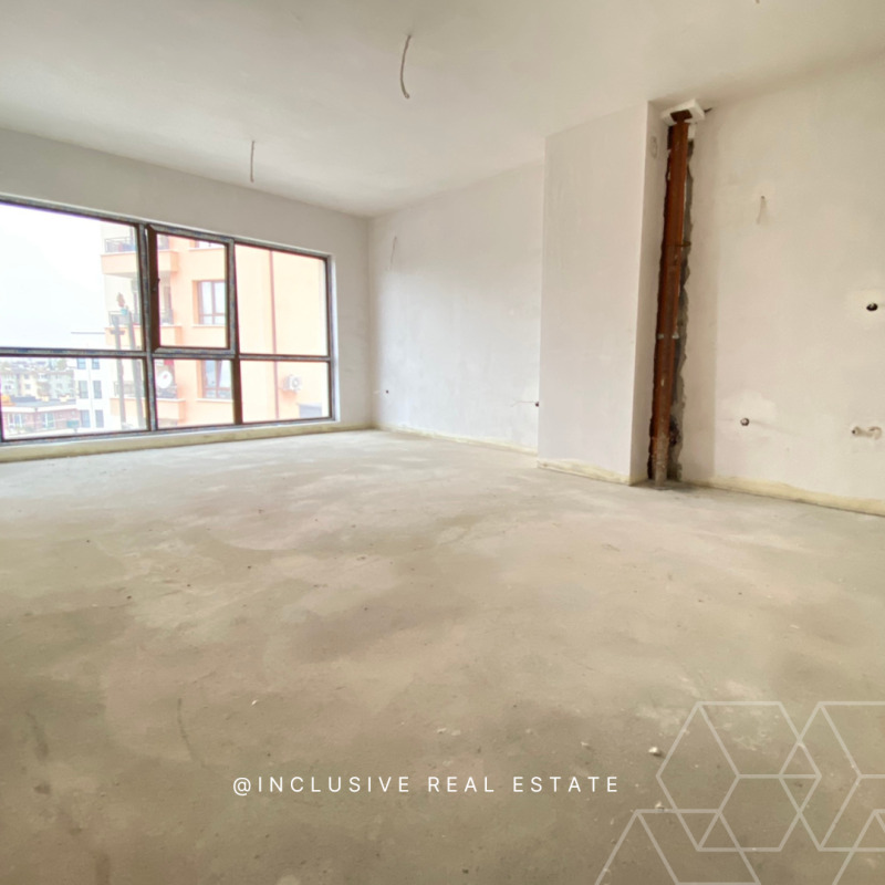 In vendita  1 camera da letto Varna , Vazragdane 3 , 55 mq | 36136061