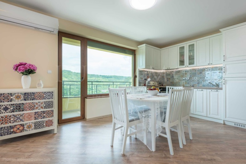 Na prodej  2 ložnice oblast Dobrich , Kavarna , 149 m2 | 73646835 - obraz [16]