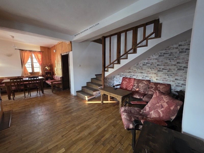 Продава КЪЩА, с. Кюлевча, област Шумен, снимка 12 - Къщи - 53083919