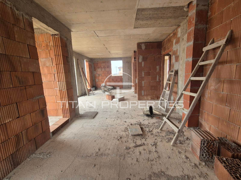 Продава КЪЩА, гр. Пловдив, Коматево, снимка 2 - Къщи - 53190308