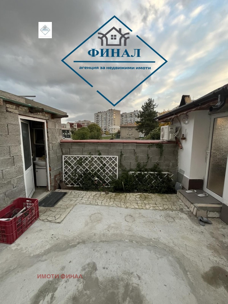 Продава КЪЩА, гр. Шумен, Топхане, снимка 3 - Къщи - 53422921