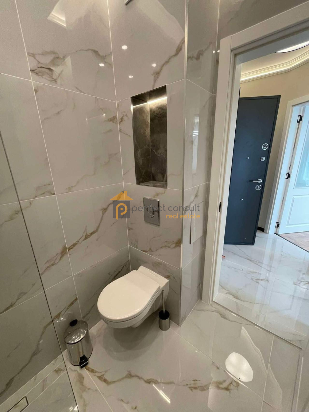 Продава 2-СТАЕН, гр. Пловдив, Остромила, снимка 12 - Апартаменти - 56329206