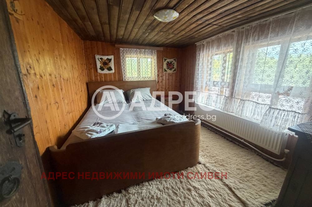 Продава КЪЩА, с. Медвен, област Сливен, снимка 16 - Къщи - 56116698