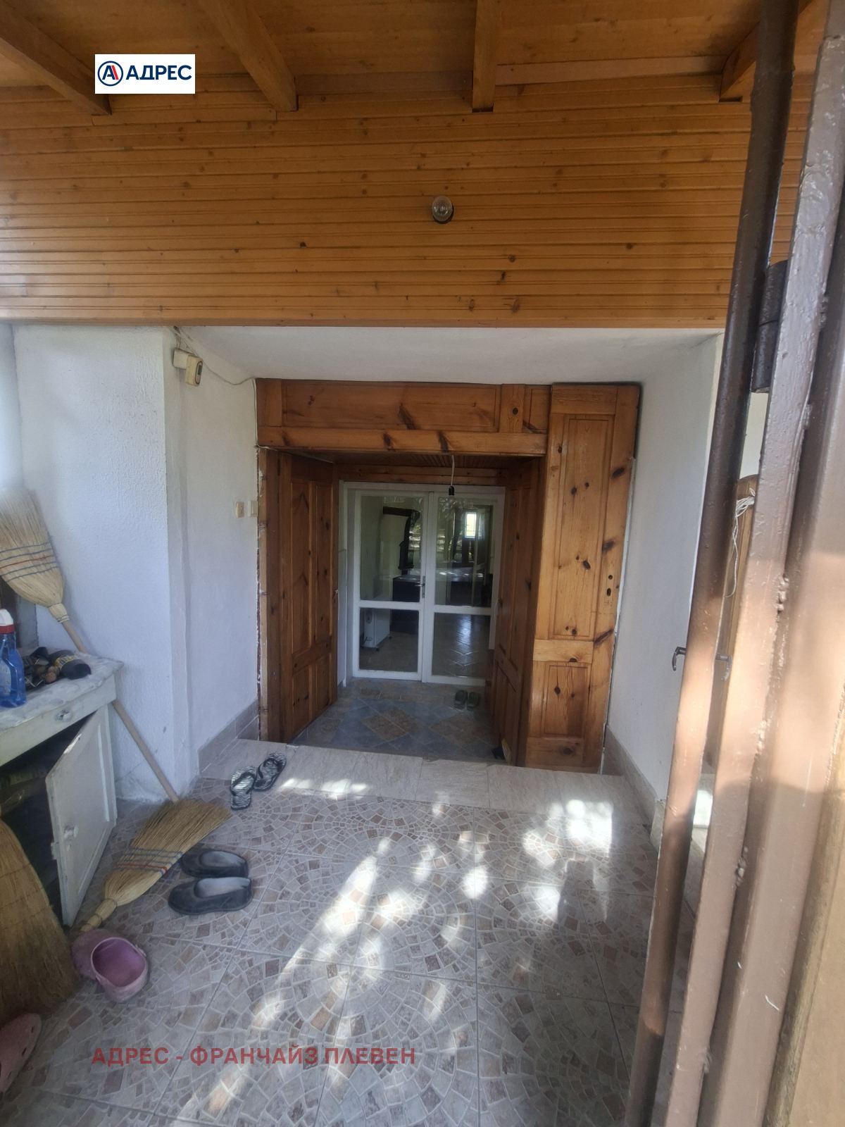 Продава КЪЩА, с. Вълчитрън, област Плевен, снимка 8 - Къщи - 56532745