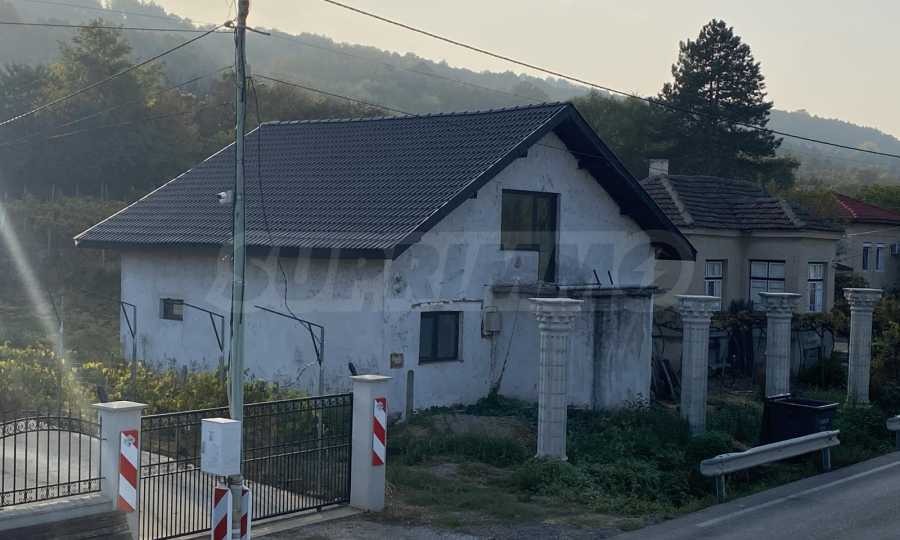 Продава КЪЩА, с. Ботево, област Видин, снимка 3 - Къщи - 56633607