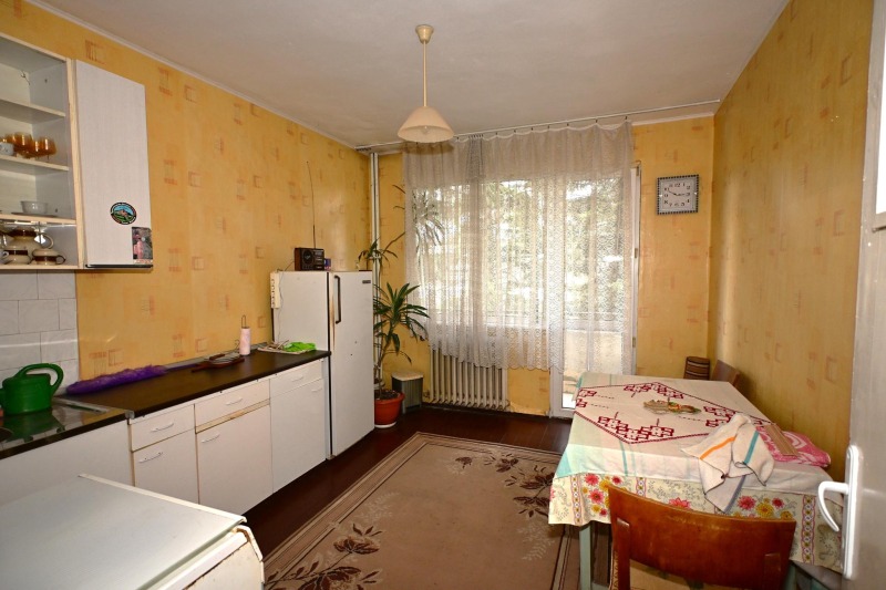 À vendre  1 chambre Pernik , Tsentar , 67 m² | 80768297