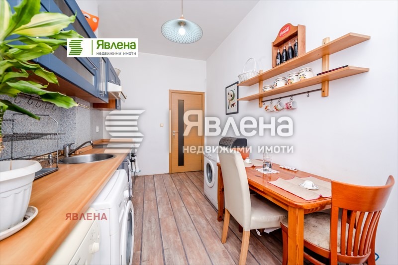 Продава 4-СТАЕН, гр. София, Център, снимка 10 - Aпартаменти - 48299742