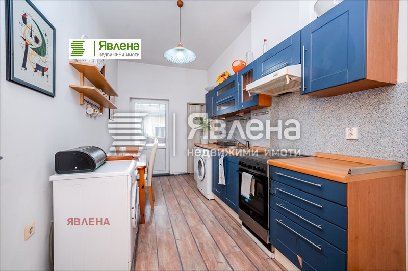 Продава 4-СТАЕН, гр. София, Център, снимка 8 - Aпартаменти - 48299742