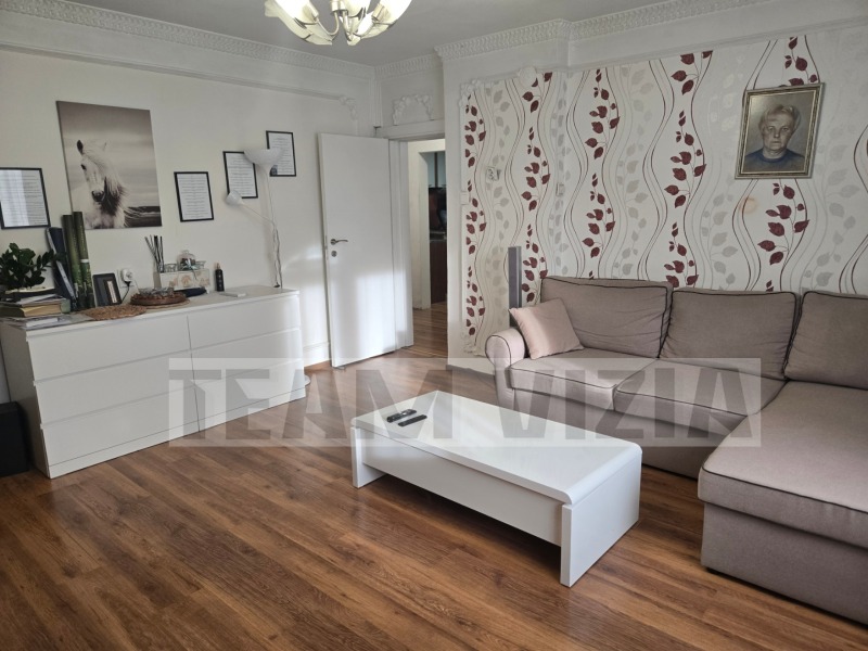 Продава КЪЩА, гр. София, Модерно предградие, снимка 15 - Къщи - 53037695