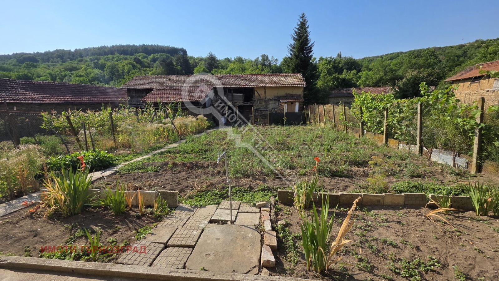 Продава КЪЩА, с. Добромирка, област Габрово, снимка 2 - Къщи - 51115919