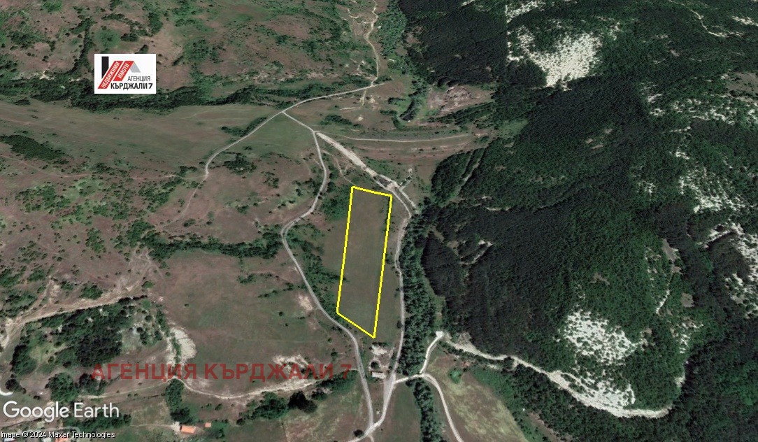 Продава ЗЕМЕДЕЛСКА ЗЕМЯ, с. Люляково, област Кърджали