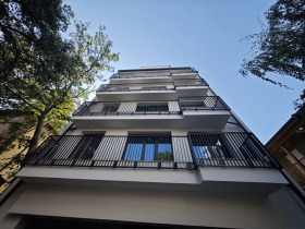 3 кімнатна Център, София