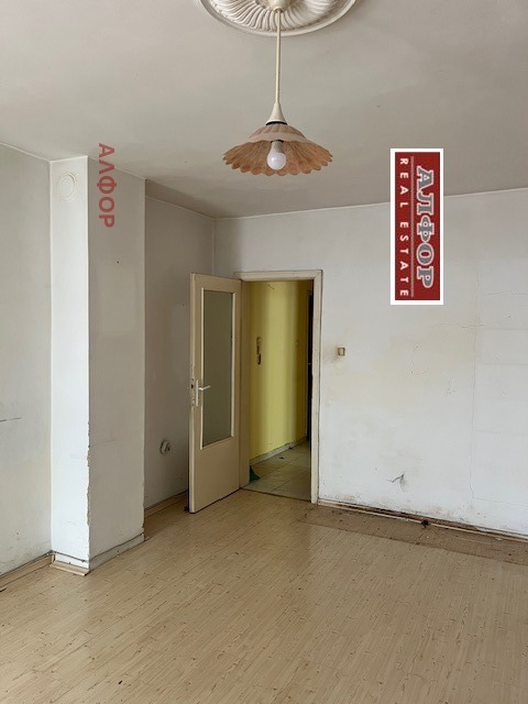 Til salgs  1 soverom Varna , Sportna zala , 75 kvm | 83476185 - bilde [2]