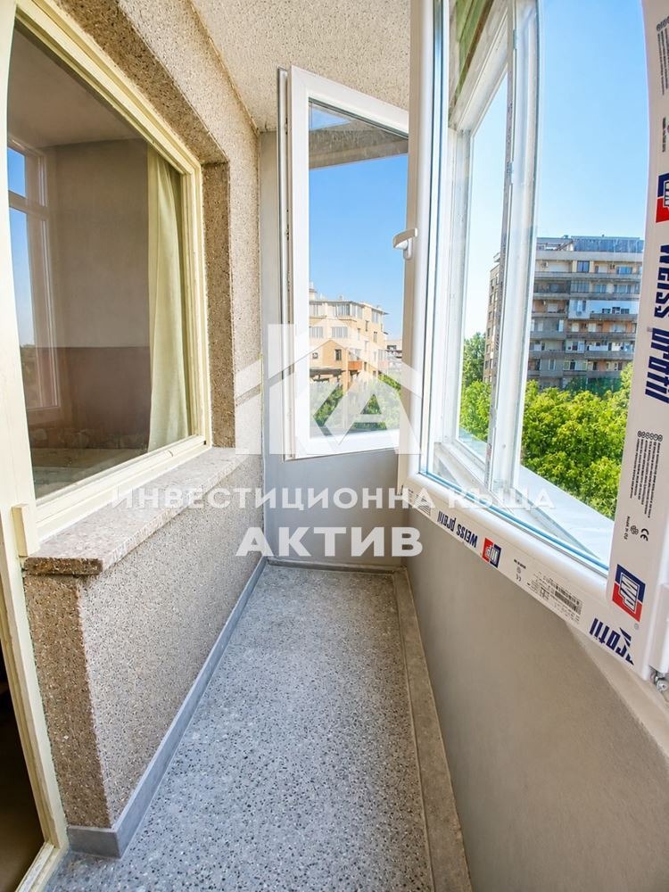 Продава 2-СТАЕН, гр. Пловдив, Кючук Париж, снимка 3 - Апартаменти - 55926374