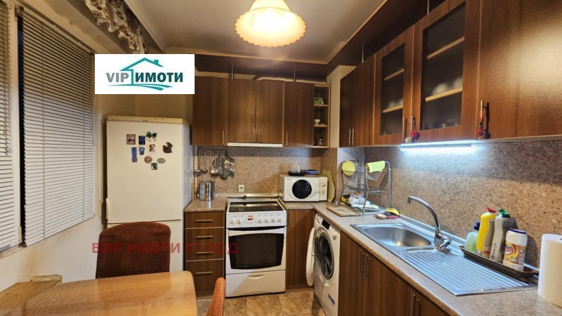 Продава 3-СТАЕН, гр. Плевен, Сторгозия, снимка 8 - Апартаменти - 53175921