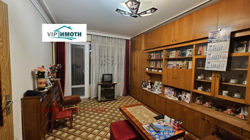 Продава 3-СТАЕН, гр. Плевен, Сторгозия