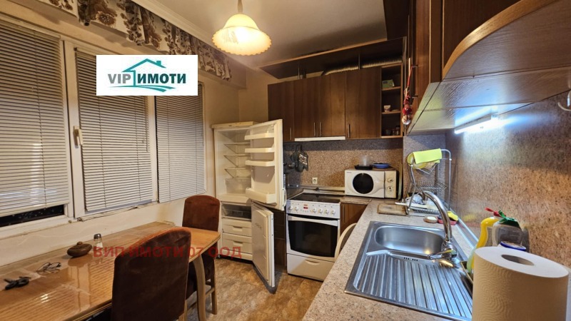 Продава 3-СТАЕН, гр. Плевен, Сторгозия, снимка 9 - Апартаменти - 53175921