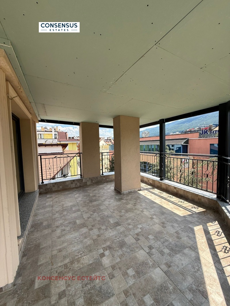 Eladó  Bérlakás Sofia , Manastirski livadi , 217 négyzetméter | 39677973 - kép [7]